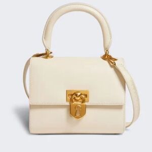 🌹Schiaparelli Secret Bag